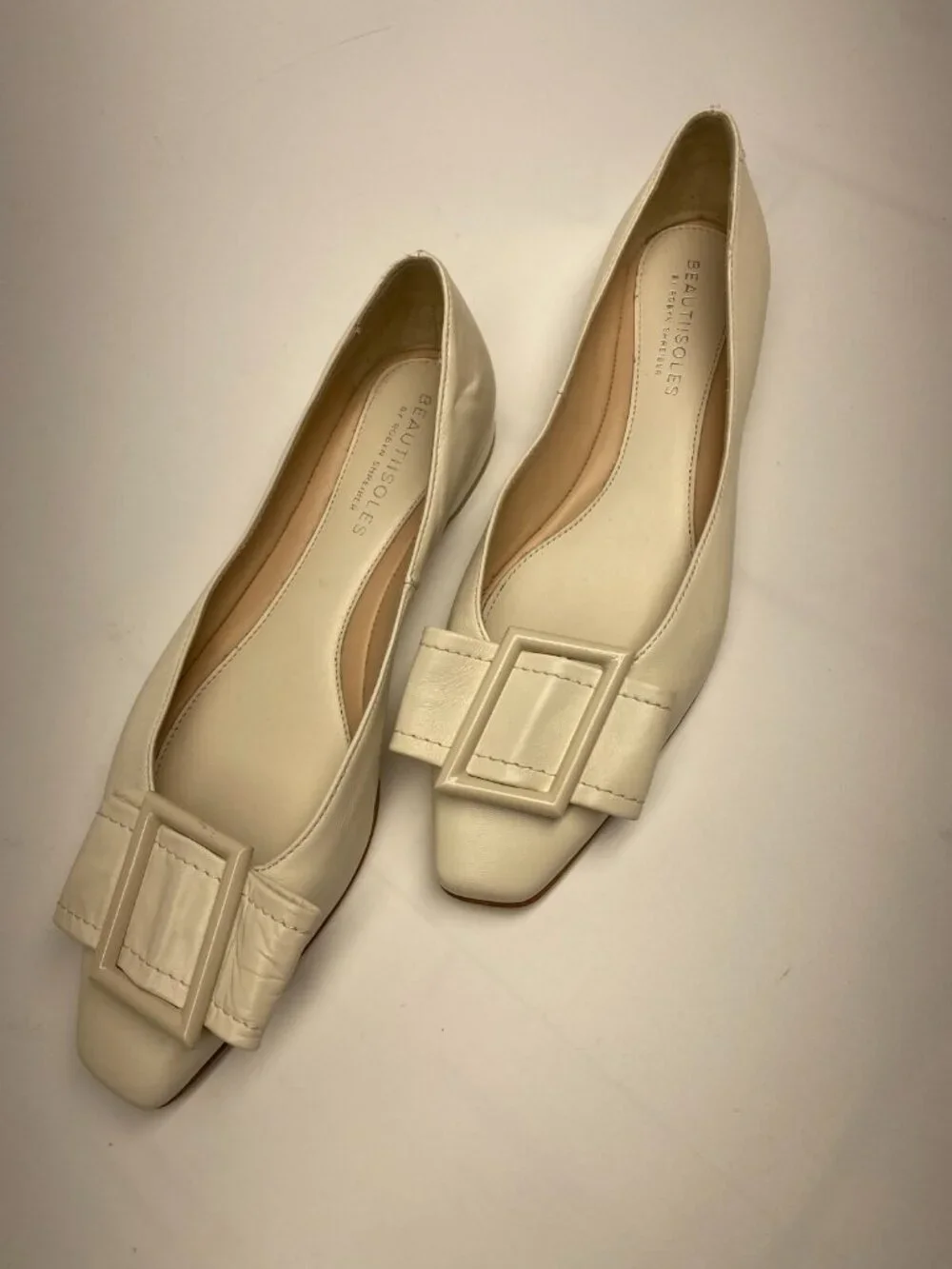 BEAUTIISOLES Women Blair Beige Leather Flat Sz 9.5